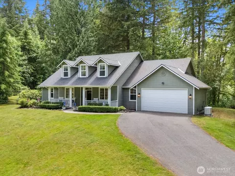 33606 NE Lake Joy Rd, Carnation, WA 98014