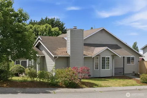 16616 37th Pl W, Lynnwood, WA 98037
