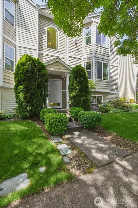 8436 14th Ave SE, Olympia, WA 98513
