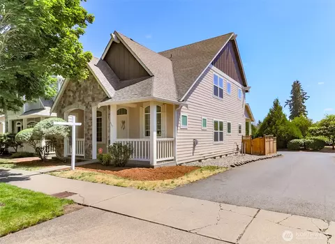 4947 Balustrade Blvd SE, Lacey, WA 98513