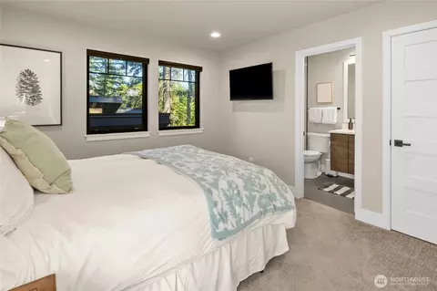 Bedroom - 1280 Kokanee Loop, Cle Elum, WA 98922 photo 6 of 8