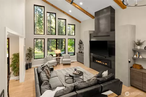 Living - 1280 Kokanee Loop, Cle Elum, WA 98922 photo 3 of 3