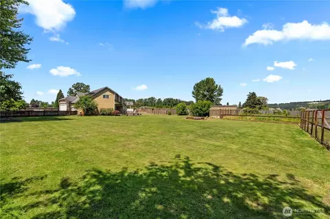 Exterior - 16405 86th St E, Sumner, WA 98390 photo 7 of 7