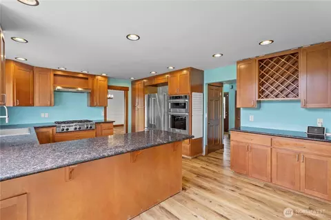 Kitchen - 16405 86th St E, Sumner, WA 98390 photo 1 of 5