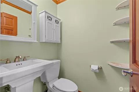 Bath - 16405 86th St E, Sumner, WA 98390 photo 1 of 6