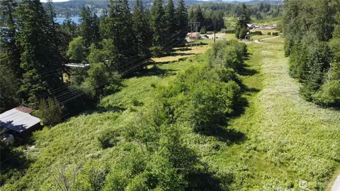 24693 Homewood Ln, Mount Vernon, WA 98274