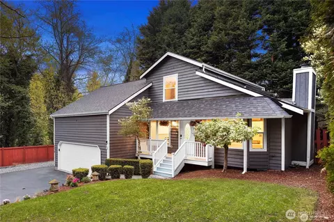 7214 NE 155th St, Kenmore, WA 98028