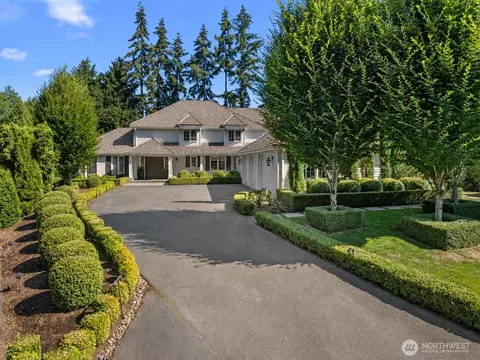 2553 Medina Cir, Medina, WA 98039