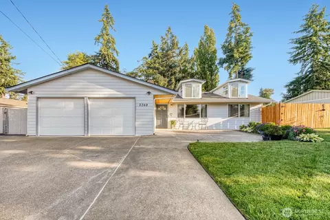 2349 SW 341st Pl, Federal Way, WA 98023