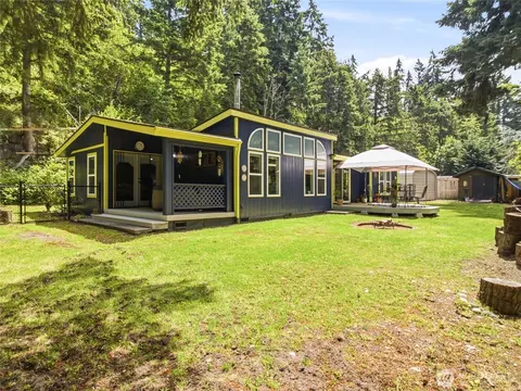 Exterior - 17023 76th Street Ct E, Sumner, WA 98390 photo 11 of 16