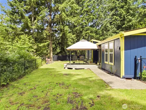 Exterior - 17023 76th Street Ct E, Sumner, WA 98390 photo 6 of 16
