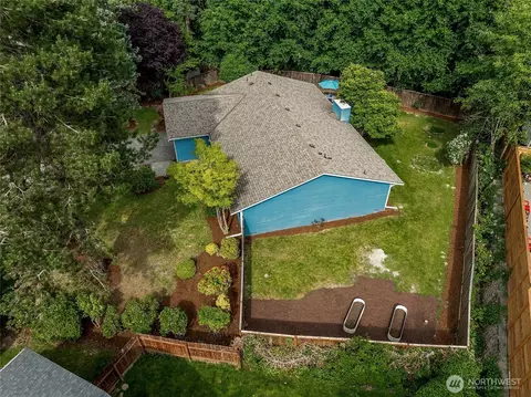 Exterior - 2630 178th St SE, Bothell, WA 98012 photo 10 of 11