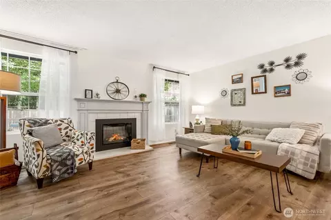 Living - 2630 178th St SE, Bothell, WA 98012 photo 2 of 3