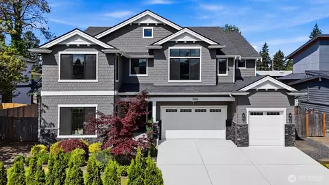 5239 117th Ave SE, Bellevue, WA 98006