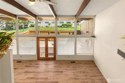 107 Shafer St #6A, Wenatchee, WA 98801