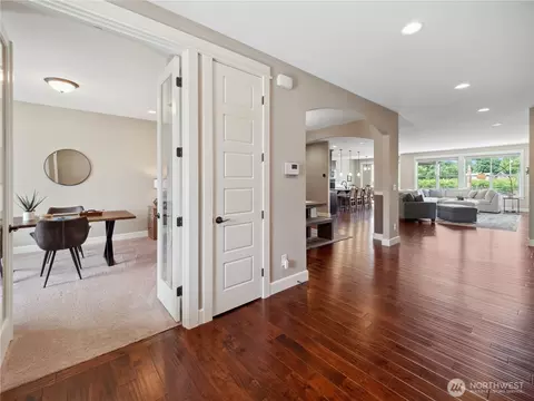 Entry Way - 3420 Mchugh Pl, Enumclaw, WA 98022 photo 1 of 1