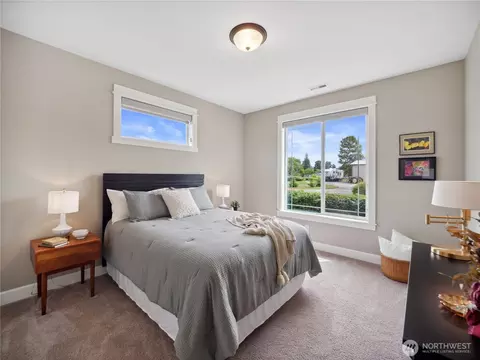 Bedroom - 3420 Mchugh Pl, Enumclaw, WA 98022 photo 3 of 4