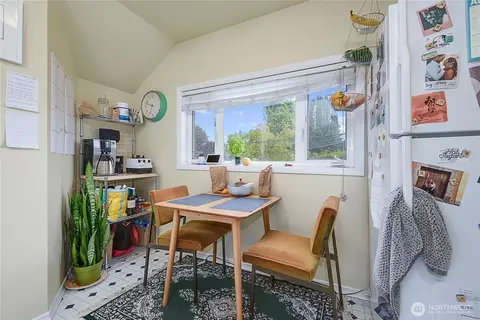 Other - 910 E Prospect St, Seattle, WA 98102 photo 2 of 3