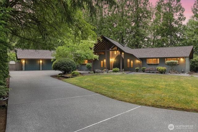 1989 Canterbury Pl SW, Olympia, WA 98512