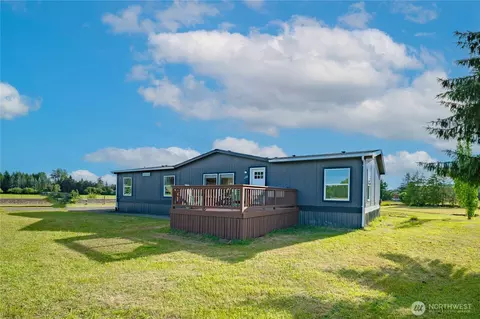 101 Faun Rae Ln, Chehalis, WA 98532