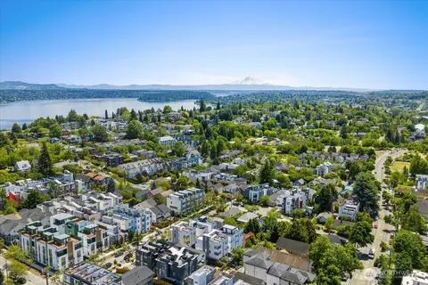 View/Area - 917 28th Ave S, Seattle, WA 98144 photo 6 of 6