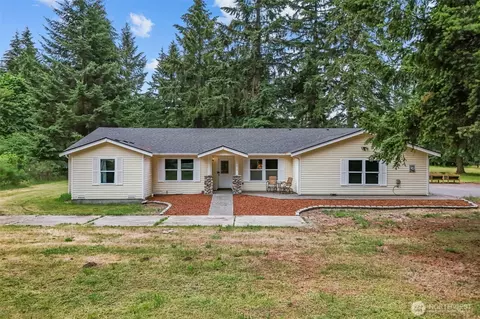 15839 Ordway Dr SE, Yelm, WA 98597