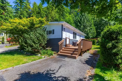 9512 315 Ave SE #13, Issaquah, WA 98027