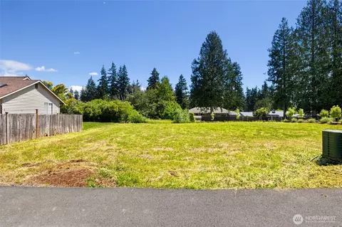 11 81st St SW, Everett, WA 98203