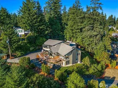18110 85th St E, Bonney Lake, WA 98391