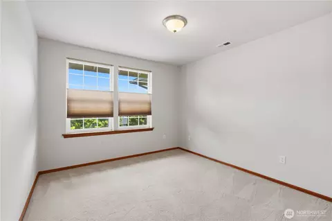Bedroom - 24012 21st Ave W, Bothell, WA 98021 photo 6 of 8