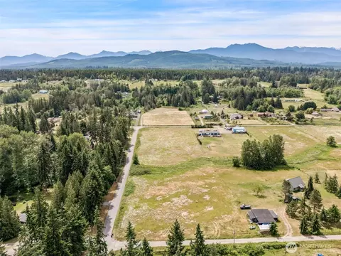 9999 Kirk Rd, Sequim, WA 98382