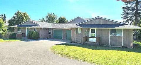 5506 64th St NE, Marysville, WA 98270
