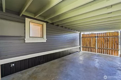 Exterior - 1509 20th St, Everett, WA 98201 photo 5 of 5