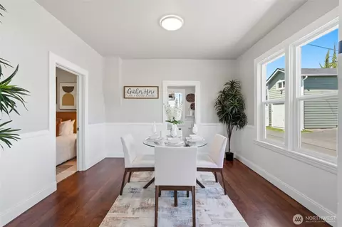 Dining - 1509 20th St, Everett, WA 98201 photo 1 of 1