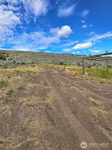 1 Tbd Ping Rd, Oroville, WA 98844