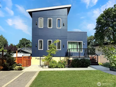 620 Stevens Ave NW, Renton, WA 98057