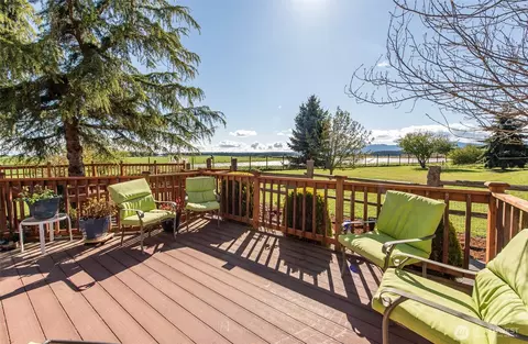 Exterior - 203 Delta Way, Sequim, WA 98382 photo 4 of 10