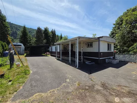 801 Division Ave, Morton, WA 98356