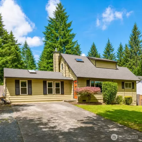 Exterior - 22014 5th Ave W, Bothell, WA 98021 photo 2 of 6