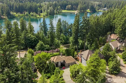 25108 234th Ave SE, Maple Valley, WA 98038