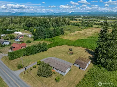 15613 11th Ave NE, Arlington, WA 98223