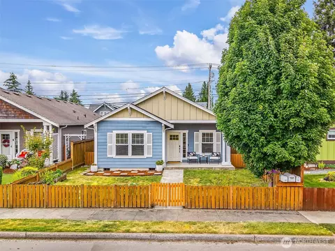 312 N French Ave, Arlington, WA 98223