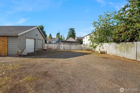 Exterior - 1215 Madison St, Everett, WA 98203 photo 10 of 10