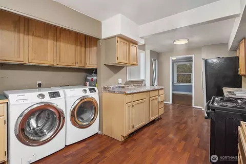Other - 1215 Madison St, Everett, WA 98203 photo 2 of 5