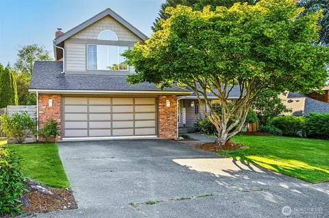 1620 12th St SW, Puyallup, WA 98371