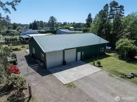 1700 203rd Ln, Ocean Park, WA 98640