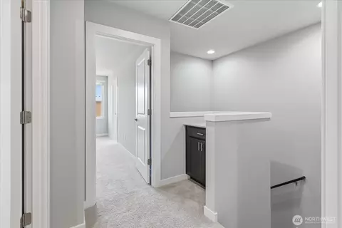 Entry Way - 19324 35th Dr SE #E, Bothell, WA 98012 photo 2 of 2