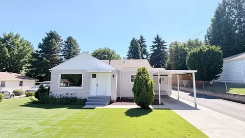 131 S 106th, Seattle, WA 98168