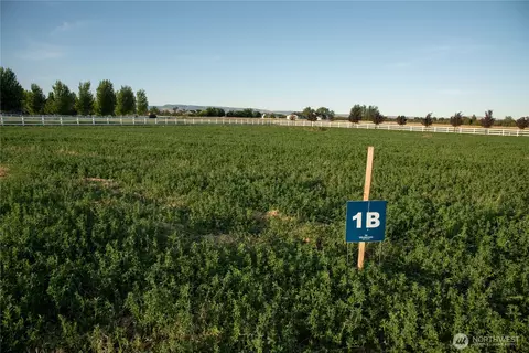 1 B Look Rd, Ellensburg, WA 98926