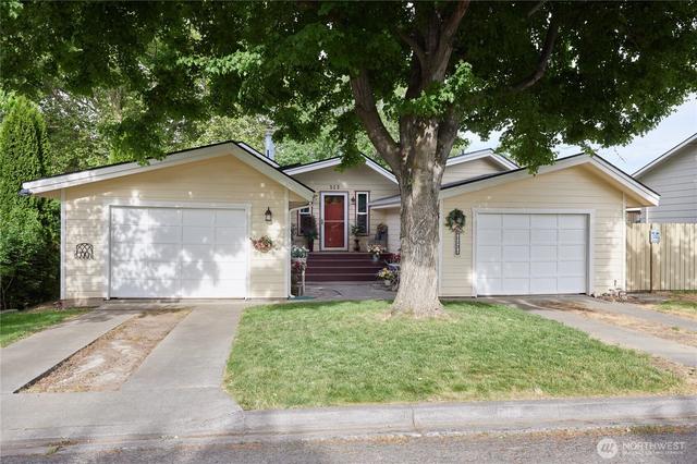 513 SE Highland Park Dr, College Place, WA 99324